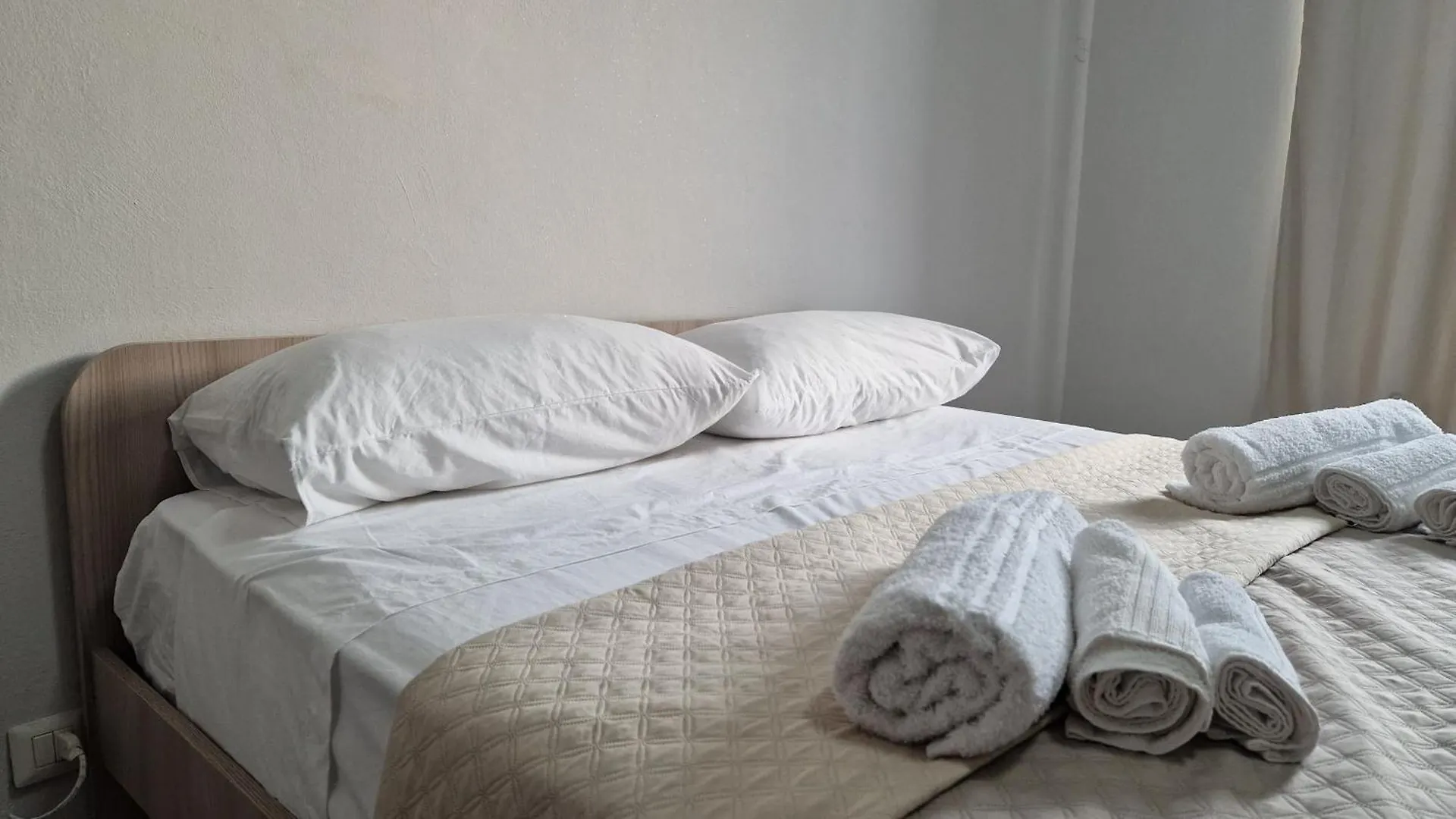 Da Vanedda Street Room Catania Apartment