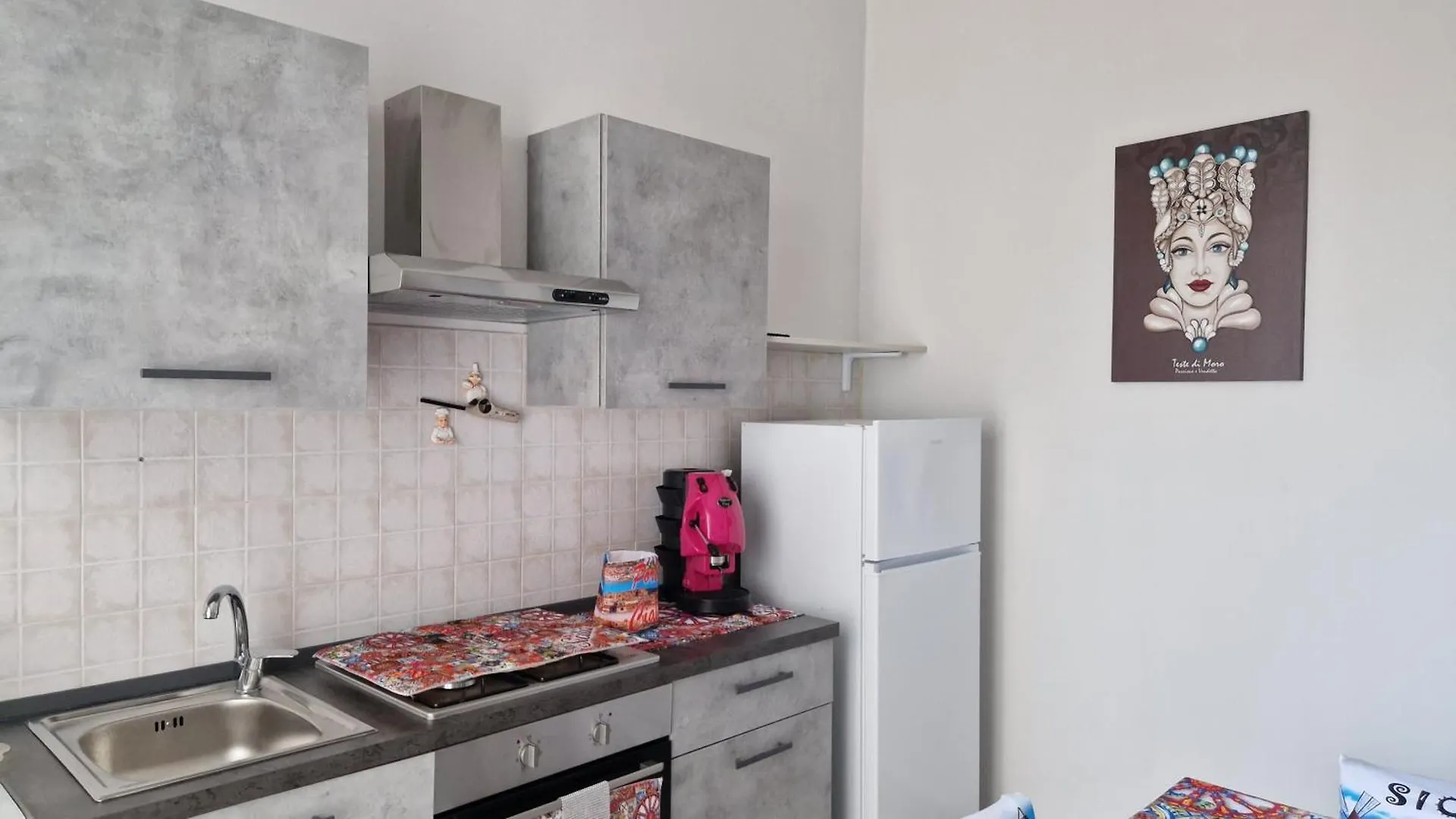 Apartment Da Vanedda Street Room Catania